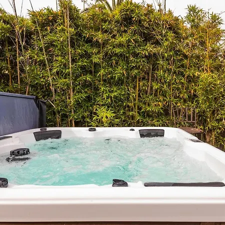 Evasion & Bien-etre Avec Piscine Jacuzzi & Sauna Agde